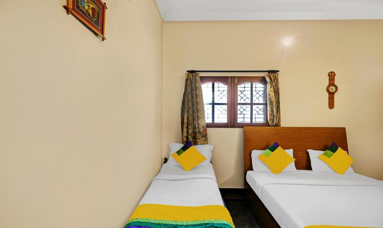 Itsy Hotels Anurag Inn Майсур Экстерьер фото